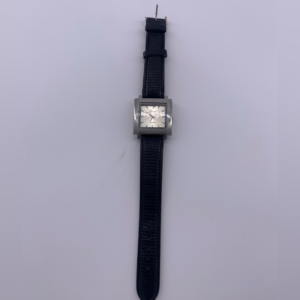 Fondini Stainless Steel Square Men’s Watch brand new battery 🔋 inmacu)ate shape